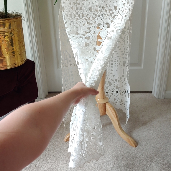 (SOLD) Tobi Lace Crochet Plunge Slit Maxi Dress - Picture 5 of 10